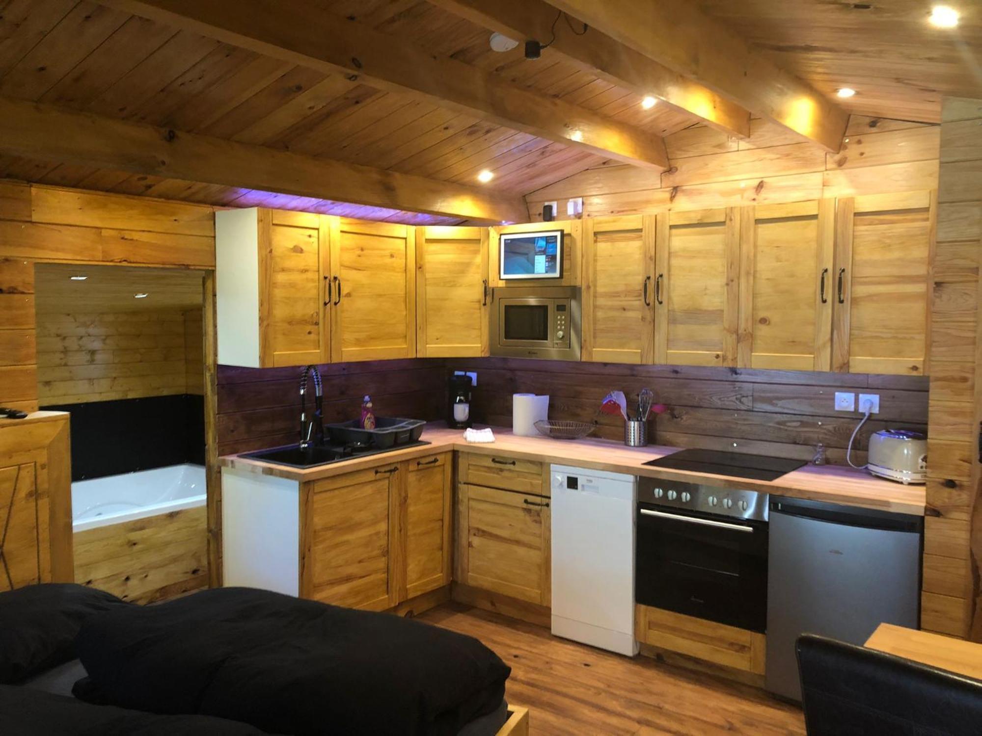 Chalet Mont Ventoux Et Chalet Vip Camaret-sur-Aigues Habitación foto